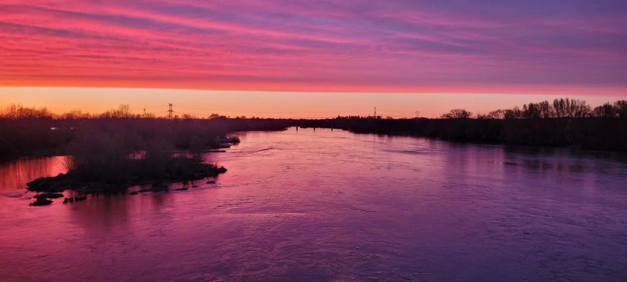 Apartmán Sur Les Bords De Loire Montlouis-sur-Loire Exteriér fotografie